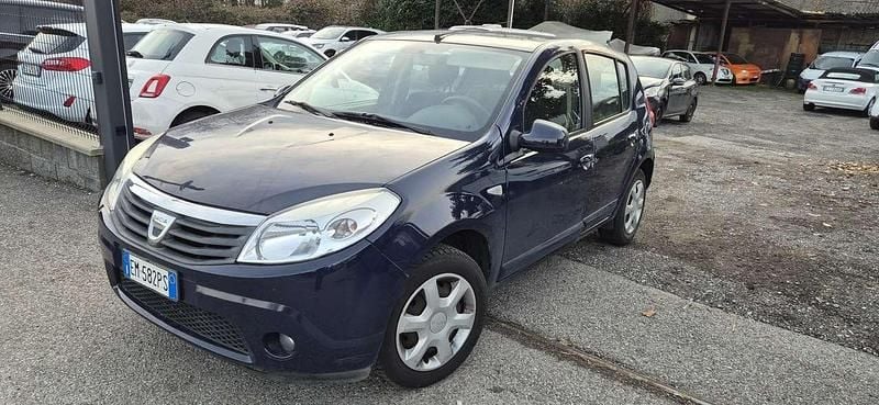 Other Usata 2012 Dacia Sandero Tre volumi | 1800 € (Super prezzo) - Immagine 1/4
