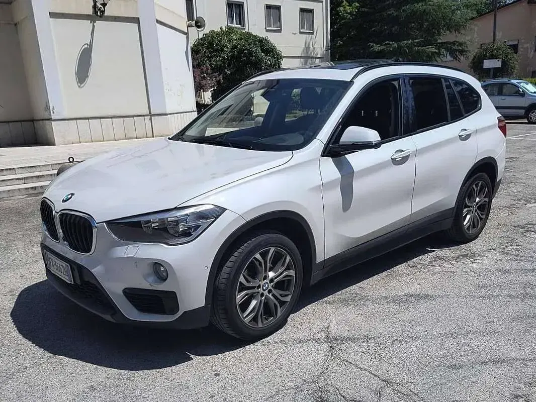 Usata BMW X1 Sport Line 150 CV (110 kW) 2016 Bianco SUV