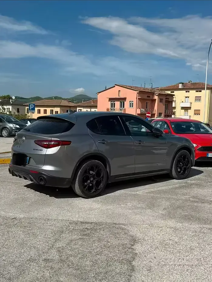 Usata Alfa Romeo Stelvio 200 CV (147 kW) 2017 SUV