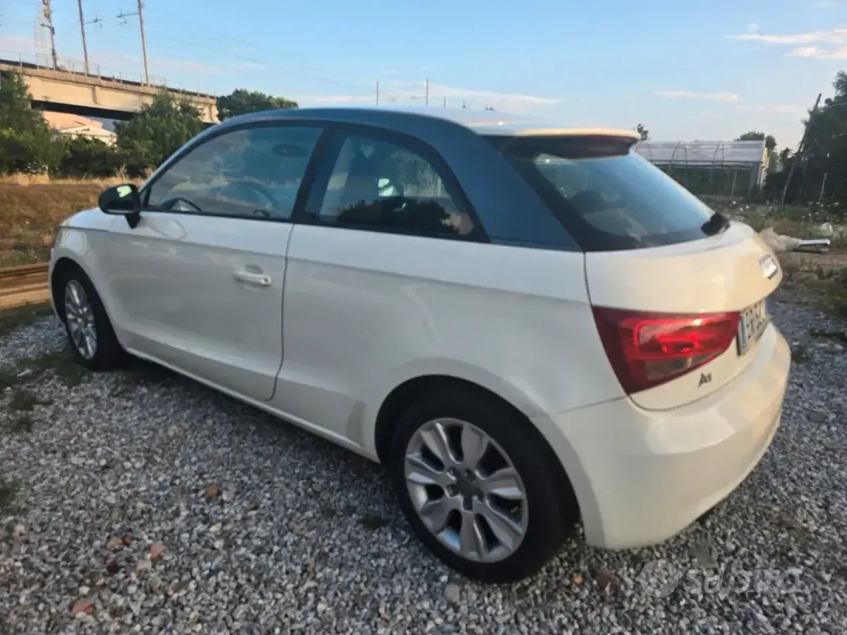 Usata Audi A1 90 CV (66 kW) 2013 Bianco Utilitaria