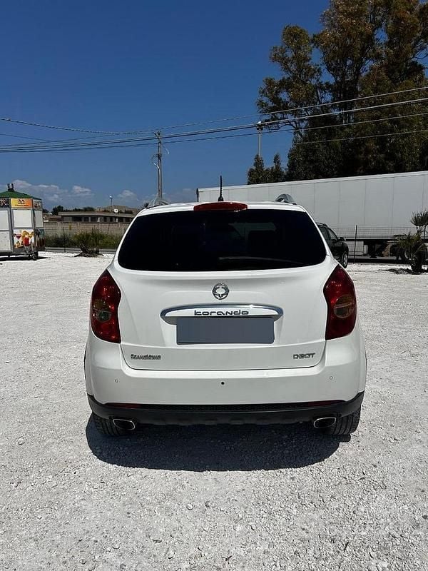 Usata SsangYong Korando 175 CV (128 kW) 2013 Bianco SUV