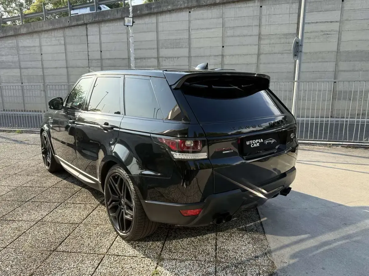 Usata Land Rover Range Rover Sport HSE Dynamic 249 CV (183 kW) 2017 Nero SUV