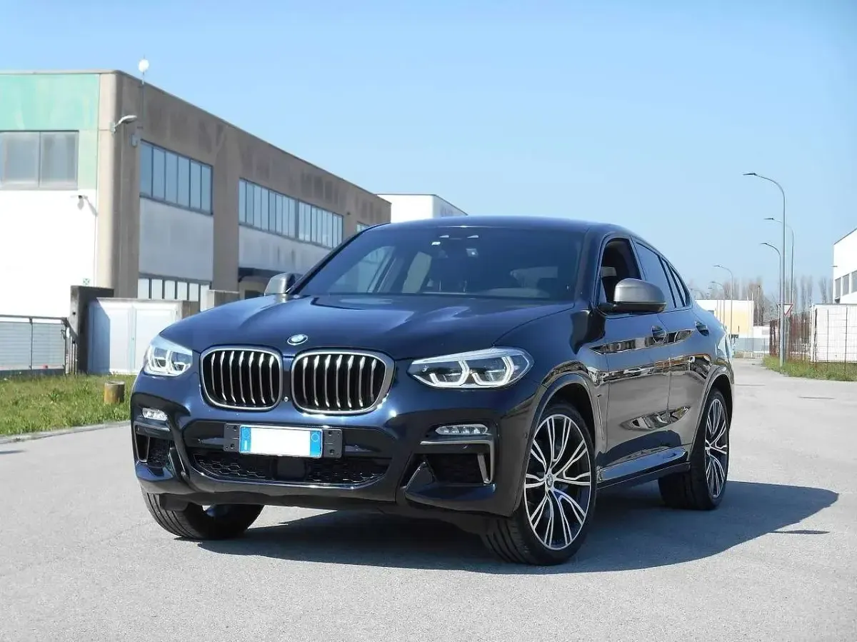 Usata BMW X4 326 CV (239 kW) 2019 Blu/azzurro SUV