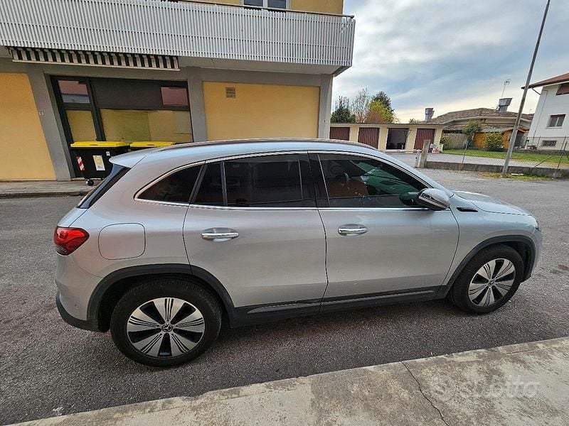 Usata Mercedes EQA250 Premium Plus 2022 Grigio SUV