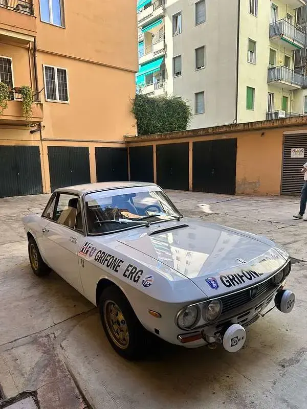 Usata Lancia Fulvia 122 CV (89 kW) 1972