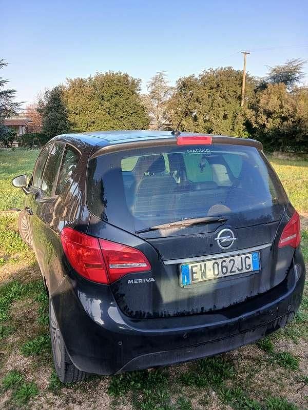 Usata Opel Meriva Enjoy 90 CV (66 kW) 2014 Monovolume