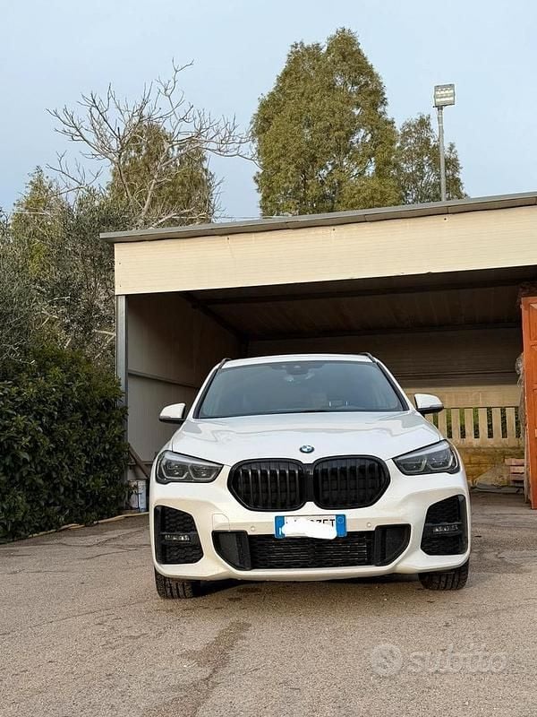 Usata BMW X1 190 CV (139 kW) 2022 Bianco SUV