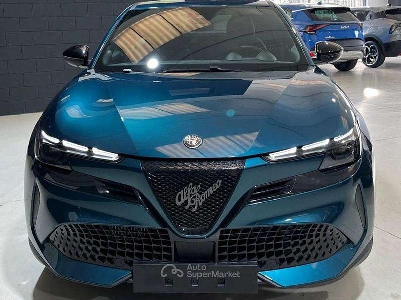 Nuova Alfa Romeo Junior 136 CV (100 kW) 2026 Blu SUV