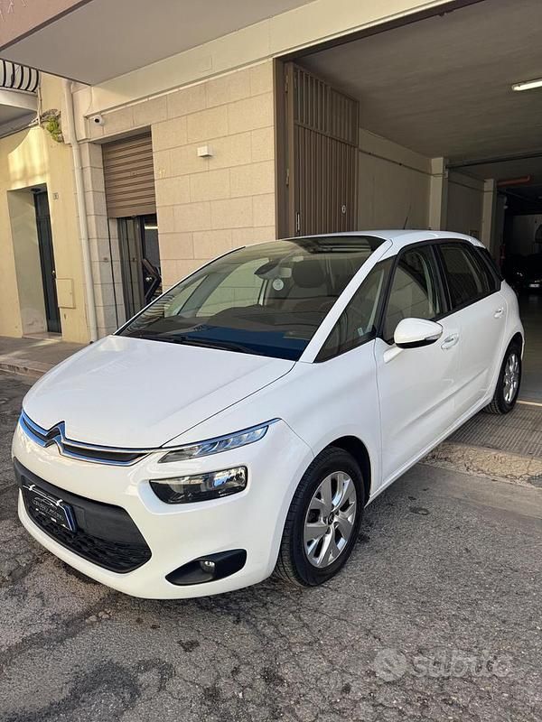 Bianco Usata 2016 Citroën C4 Picasso Exclusive Monovolume | 8499 € (Buon prezzo) - Immagine 1/4