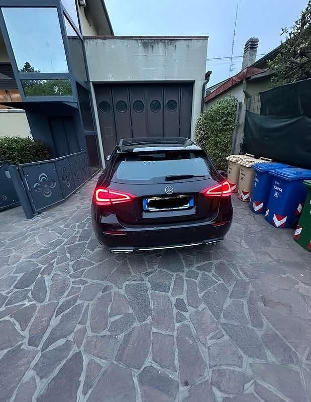 Usata Mercedes A160 Executive 95 CV (69 kW) 2019 Nero Berlina