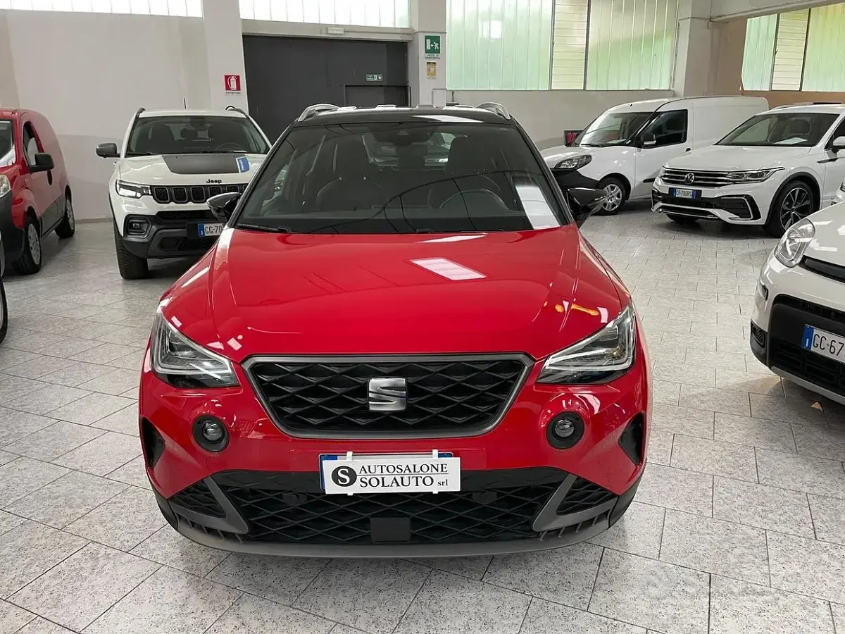 Usata Seat Arona FR 110 CV (80 kW) 2022 Rosso SUV