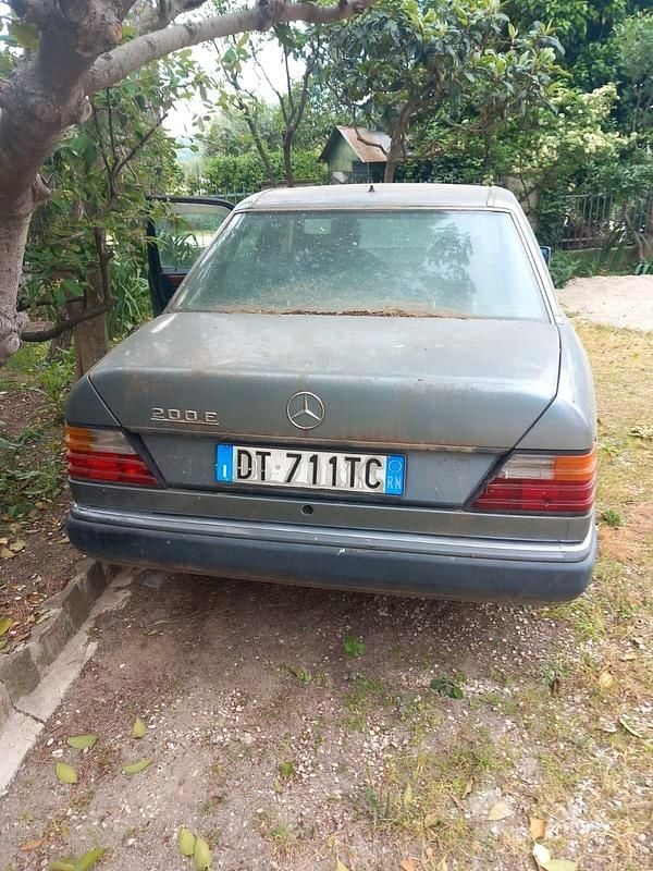 Usata Mercedes C200 Elegance 184 CV (135 kW) 2008 Blu Berlina