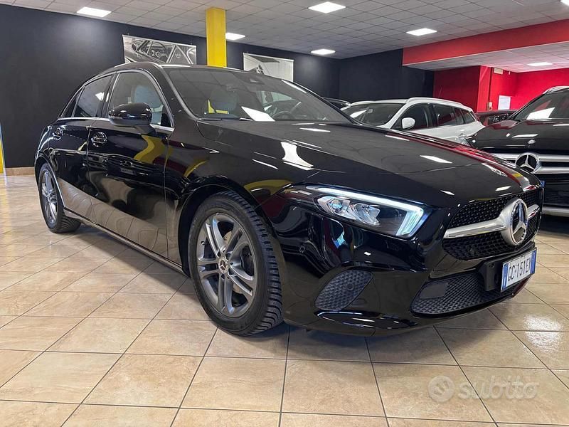 Occasion Mercedes A180 116 ch (85 kW) 2021 Noir Berline