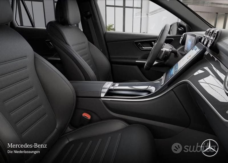 Usata Mercedes GLC220 AMG 197 CV (144 kW) 2024 Nero SUV