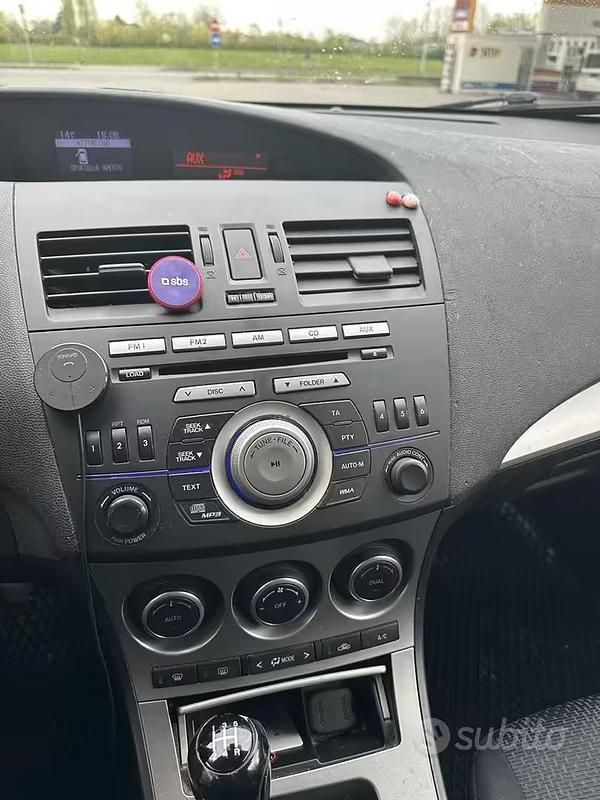 Usata Mazda 3 109 CV (80 kW) 2009 Bianco Berlina