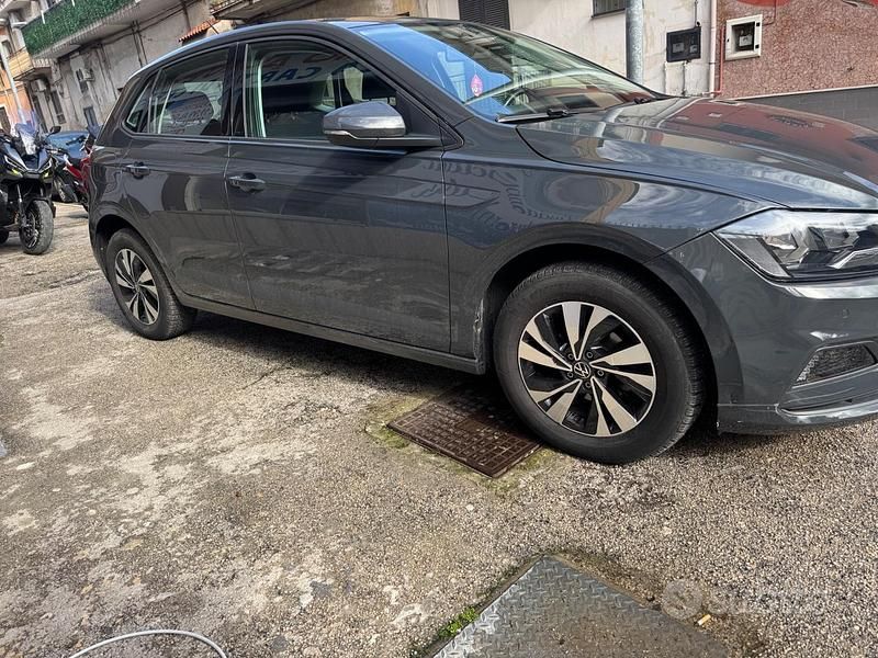 Usata VW Polo Highline 2021 Grigio Utilitaria