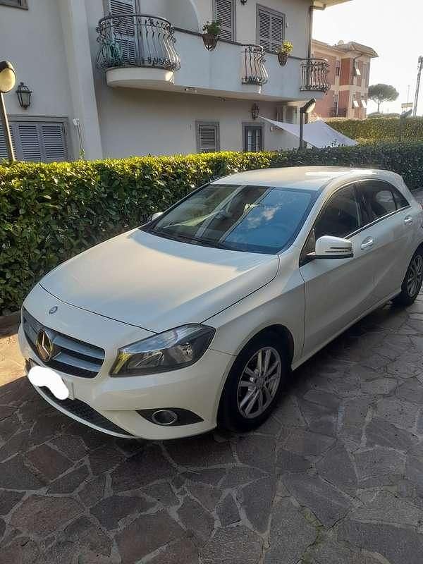Usata Mercedes A160 Executive 90 CV (66 kW) 2015 Bianco Berlina