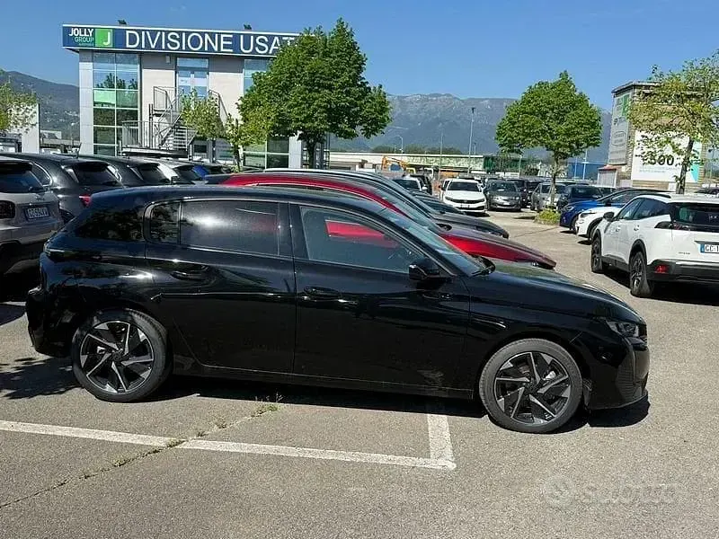 Nuova Peugeot 308 2025 Nero Berlina