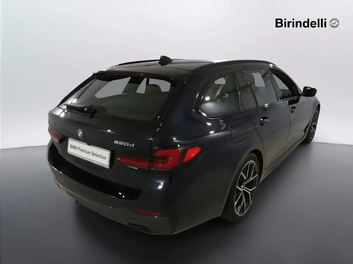 Occasion BMW 520 M Sport 190 ch (139 kW) 2023 Gris Break