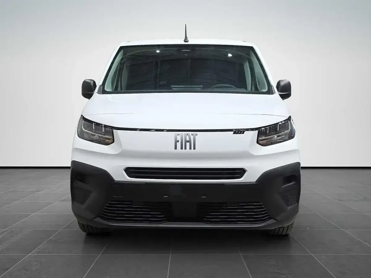 Nuova Fiat Doblò 102 CV (75 kW) 2026 Bianco Monovolume