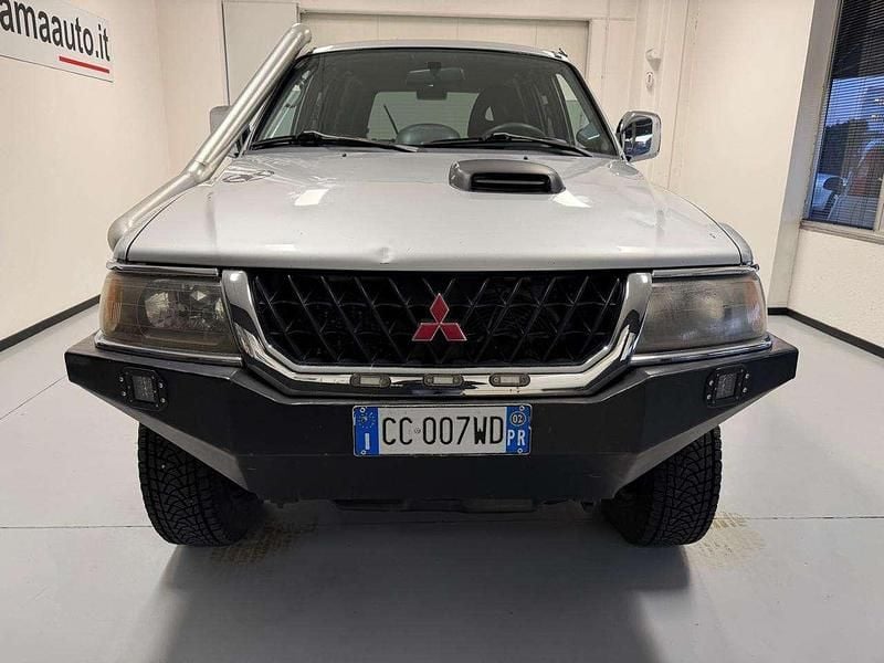 Usata Mitsubishi Pajero Sport 116 CV (85 kW) 2002 Argento SUV