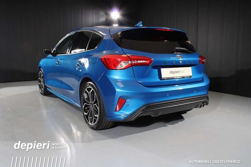 Usata Ford Focus ST-Line 120 CV (88 kW) 2019 Blu/azzurro Utilitaria