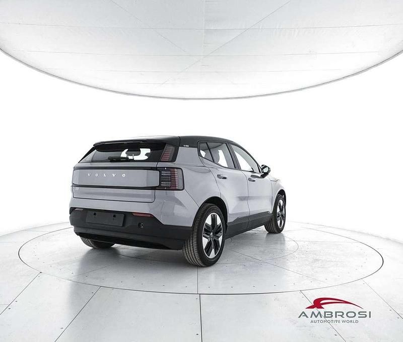 Nuova Volvo EX30 Plus 200 kW (272 CV) 2025 Onyx black SUV