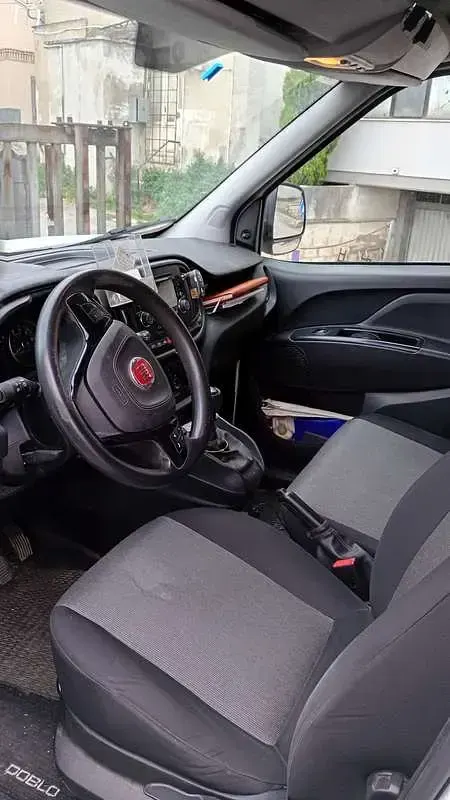 Usata Fiat Doblò Emotion 105 CV (77 kW) 2014 Monovolume