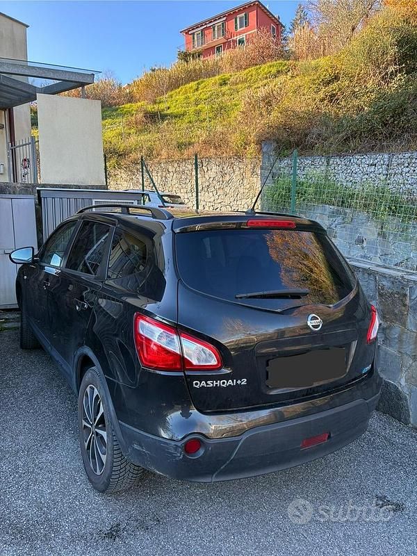 Usata Nissan Qashqai +2 Acenta 131 CV (96 kW) 2012 Nero SUV