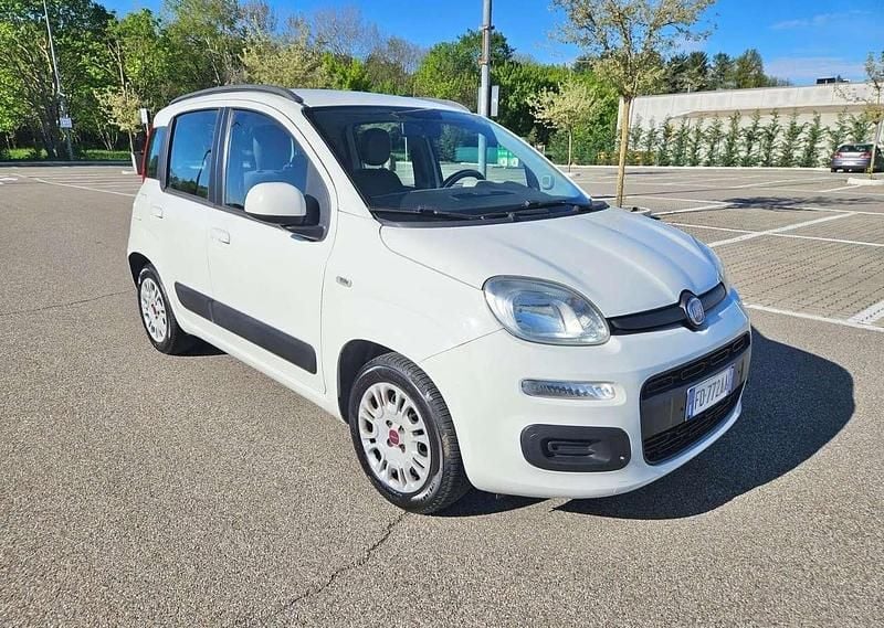 Usata Fiat Panda Easy 69 CV (50 kW) 2014 Bianco Berlina