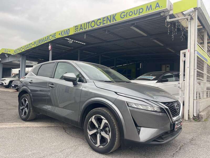 Nero Usata 2024 Nissan Qashqai N-Connecta SUV | 21.990 € (Super prezzo) - Immagine 1/3