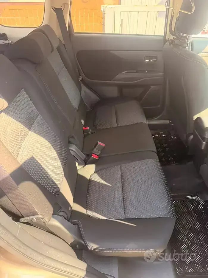 Usata Mitsubishi Outlander 150 CV (110 kW) 2016 SUV