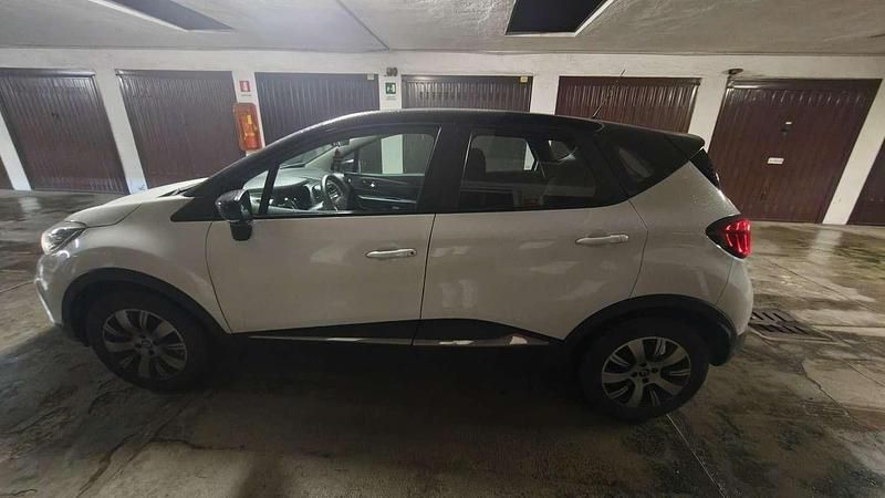Usata Renault Captur Zen 90 CV (66 kW) 2018 SUV