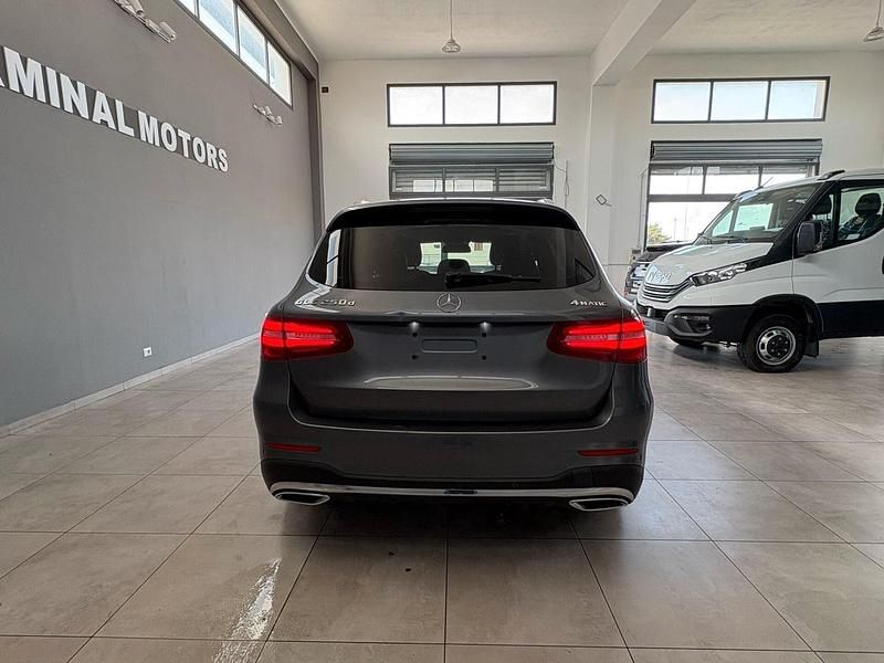Usata Mercedes GLC220 Premium 203 CV (149 kW) 2016 Grigio SUV