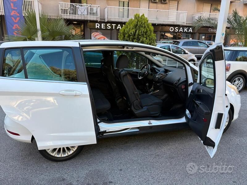 Usata Ford B-MAX 95 CV (69 kW) 2013 Bianco Monovolume