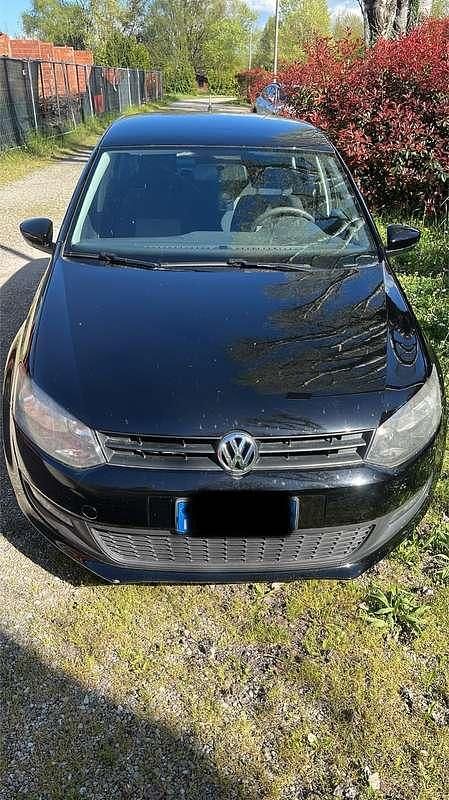 Usata VW Polo Trendline 75 CV (55 kW) 2011 Berlina
