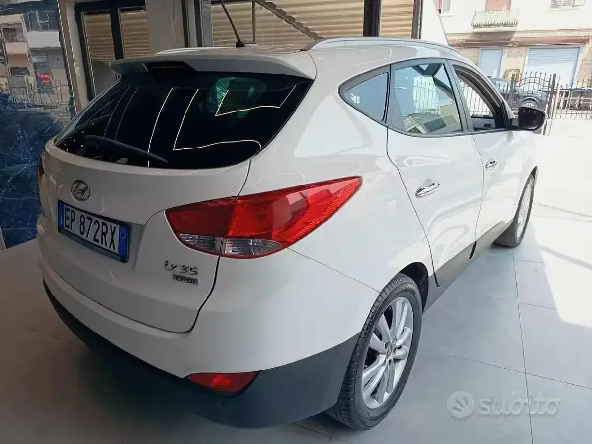 Usata Hyundai ix35 Comfort 116 CV (85 kW) 2013 Bianco SUV