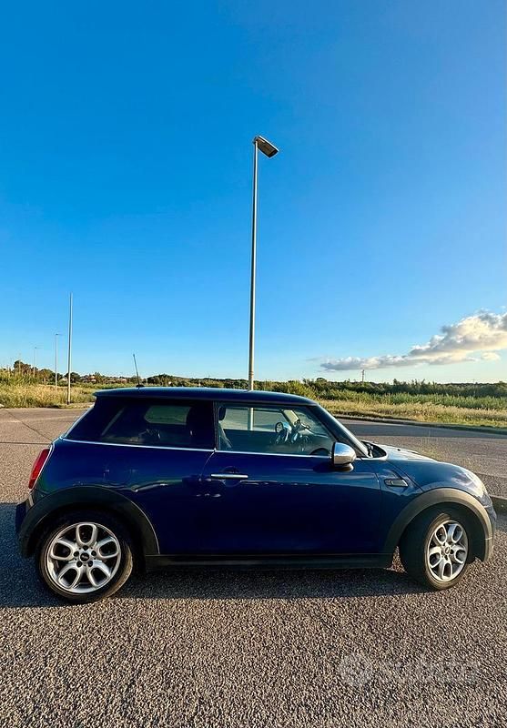 Usata Mini ONE 95 CV (69 kW) 2014 Blu Utilitaria