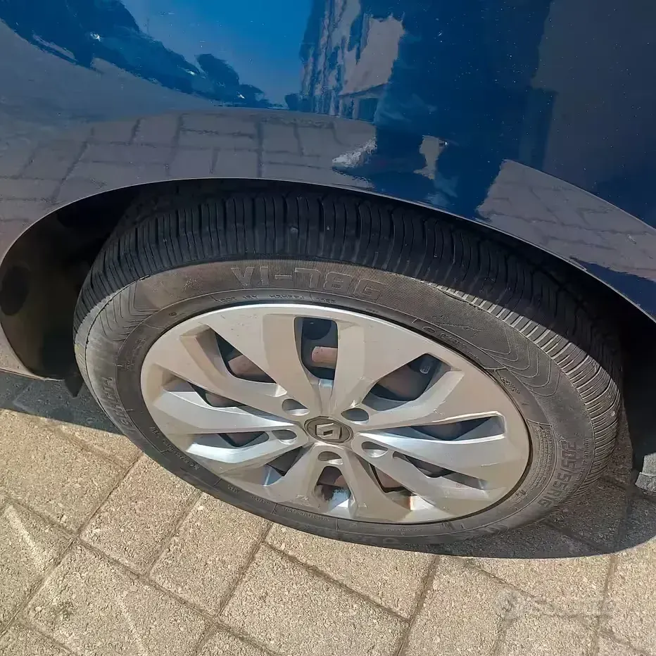 Usata Renault Mégane GrandTour 110 CV (80 kW) 2018 Blu Station wagon