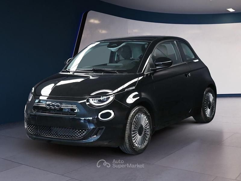 Nuova Fiat 500 65 CV (47 kW) 2026 Nero Berlina