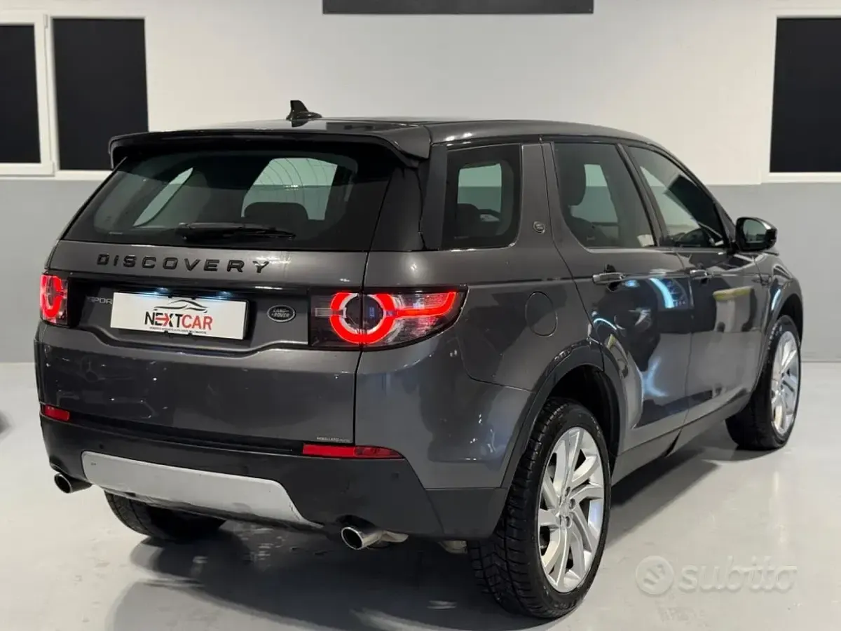 Usata Land Rover Discovery Sport 150 CV (110 kW) 2016 Grigio SUV