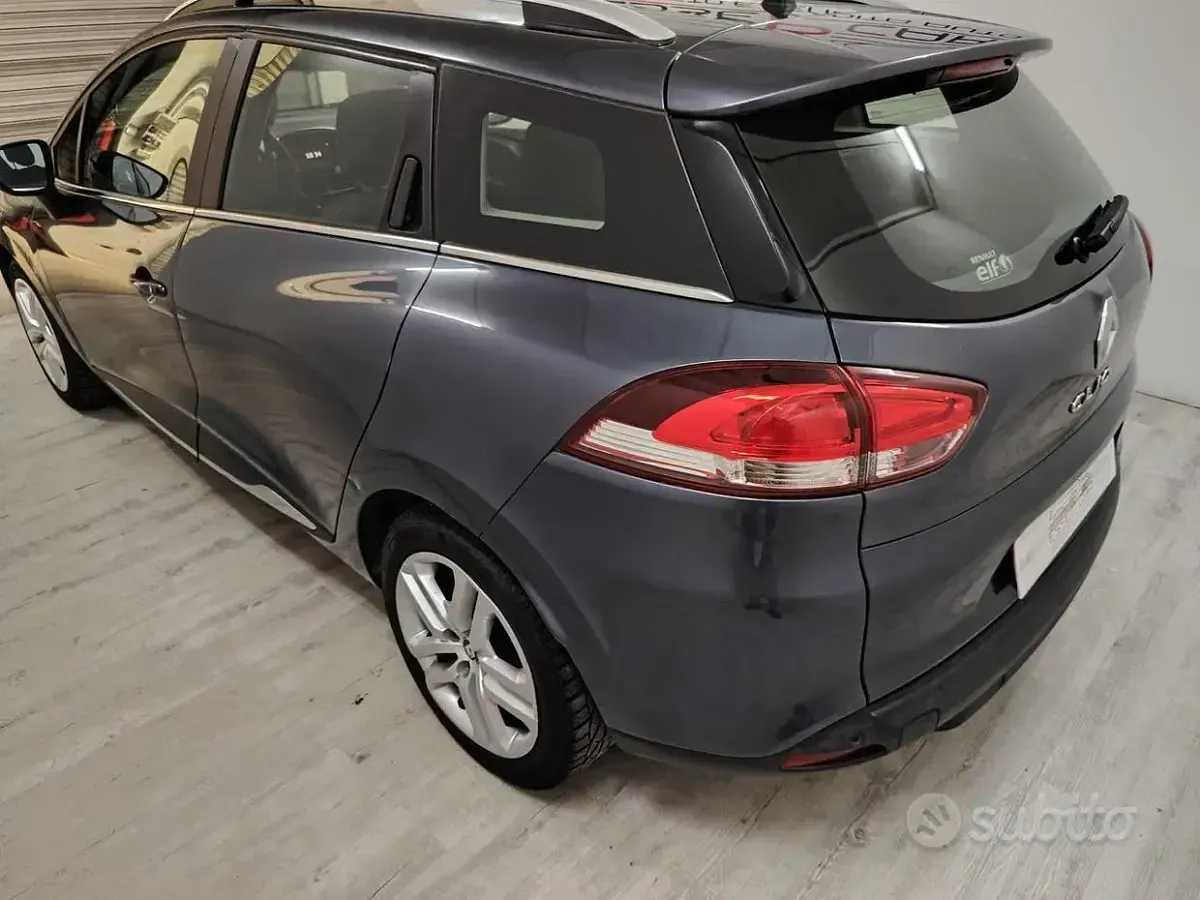Usata Renault Clio 90 CV (66 kW) 2018 Grigio Station wagon