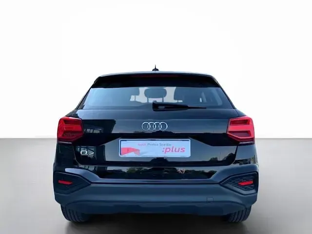Usata Audi Q2 Comfort 110 CV (80 kW) 2023 Nero brillante SUV
