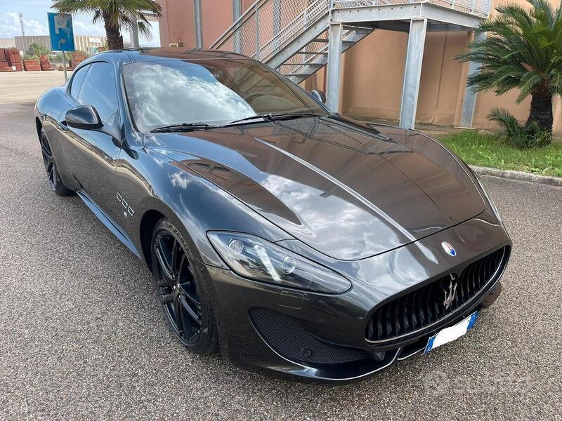 Usato 2016 Maserati Granturismo 4.7 Benzin 460 CV (72.000 €)