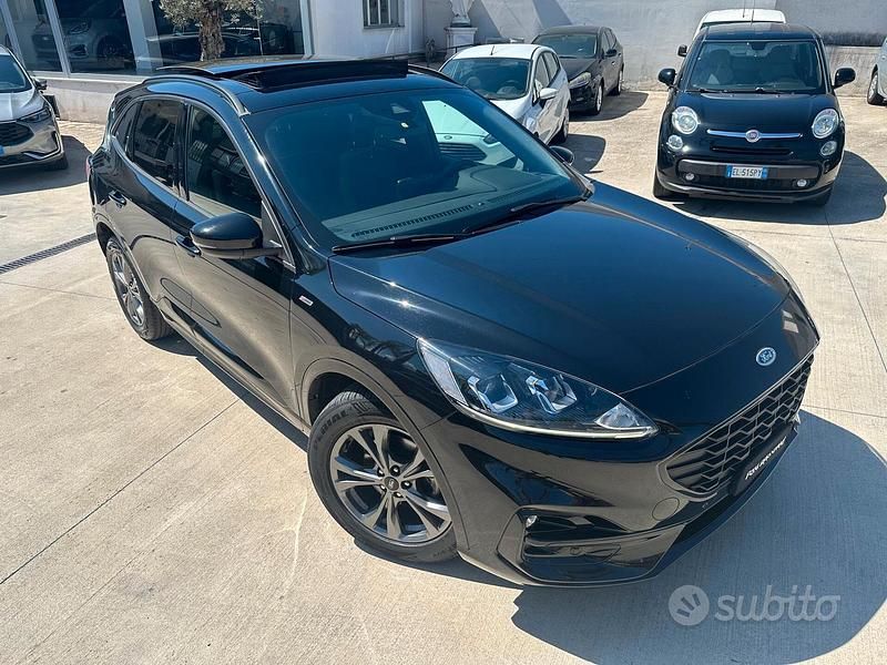 Nero Usata 2022 Ford Kuga ST-Line SUV | 21.990 € (Buon prezzo) - Immagine 1/4
