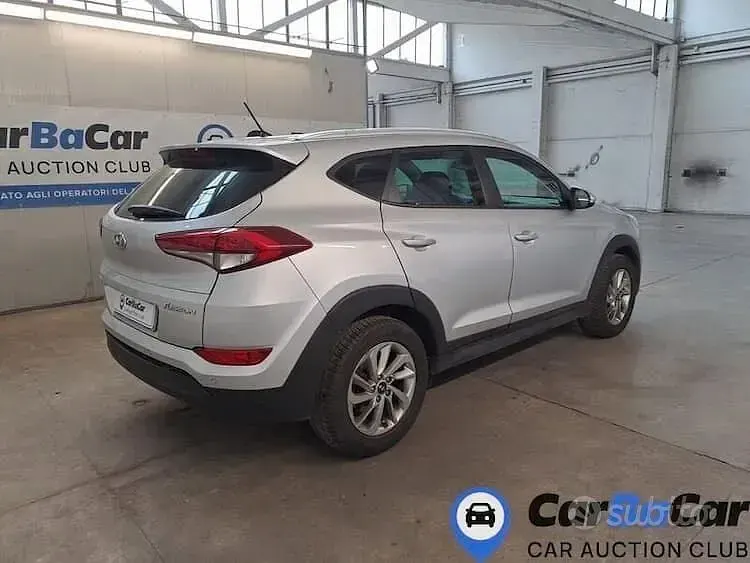 Usata Hyundai Tucson Xpossible 116 CV (85 kW) 2016 Grigio SUV