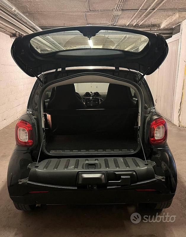 Usata Smart ForTwo Coupé Passion 71 CV (52 kW) 2015 Nero Coupé