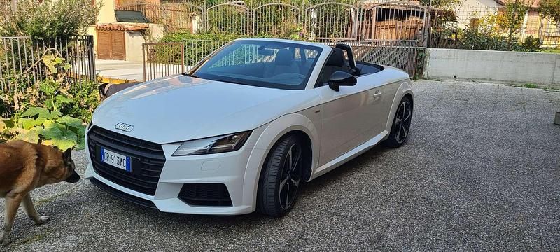 Usata Audi TT Roadster S-Line 179 CV (131 kW) 2016 Cabrio