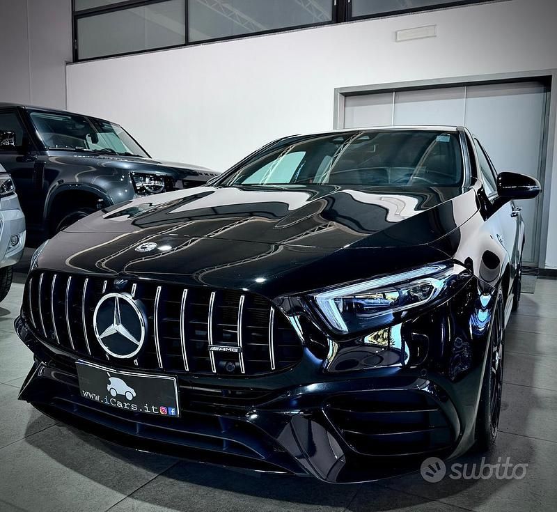 Begagnad Mercedes A45 AMG Premium Plus 421 HK (309 kW) 2021 Svart Sedan