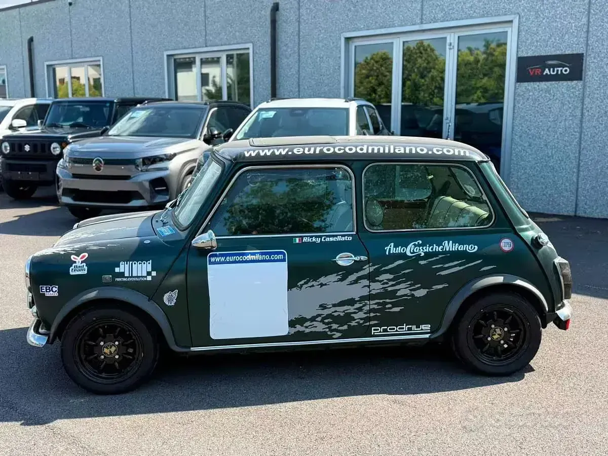 Usata Mini Cooper 61 CV (44 kW) 1991 Verde Utilitaria